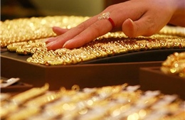 Sau khi vượt mốc 37 triệu đồng/lượng, giá vàng liên tục trồi sụt thất thường