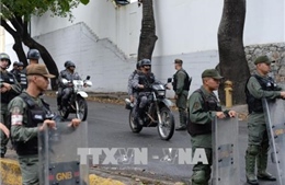 Venezuela bắt nhiều quan chức sau vụ bạo loạn tại đồn cảnh sát
