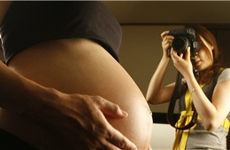 Nhật Bản: Nhân viên nữ muốn mang thai phải chờ cấp trên xếp lượt