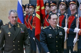 Tân Bộ trưởng Quốc phòng Trung Quốc &#39;bắn&#39; tín hiệu gì khi thăm Nga?