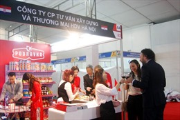 Gian hàng đồ gia vị hãng Podravka và thịt lợn muối phơi sương hãng Vostane - Croatia tại hội chợ Vietnam Expo 2018