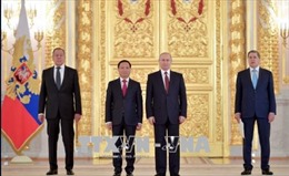 Tổng thống Putin: Quan hệ Nga - Việt Nam đang phát triển tốt đẹp
