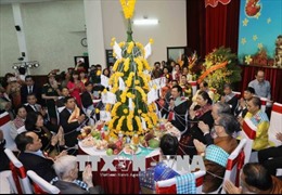 Đại sứ quán Lào tổ chức đón Tết cổ truyền Bun Pi May tại Hà Nội