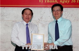 Ông Lê Tiến Châu được bầu làm Chủ tịch UBND tỉnh Hậu Giang