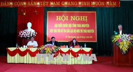 Phó Thủ tướng Phạm Bình Minh tiếp xúc cử tri tại Thái Nguyên
