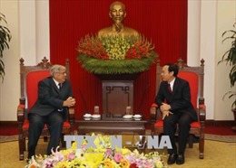 Đoàn đại biểu cấp cao Đảng Cộng sản Pháp thăm Việt Nam 