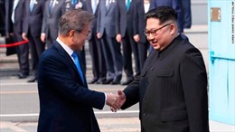 Video toàn cảnh nhà lãnh đạo Triều Tiên đầu tiên đặt chân lên Hàn Quốc sau 65 năm