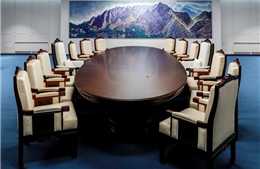 Thượng đỉnh liên Triều 2018: Những biểu tượng đầy ý nghĩa trong phòng đàm phán 