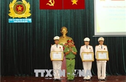 Ba chiến sỹ PCCC nhận Huân chương Dũng cảm của Chủ tịch nước
