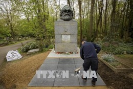 Chủ tịch Tập Cận Bình ca ngợi Karl Marx là &#39;nhà tư tưởng vĩ đại nhất của thời hiện đại&#39;
