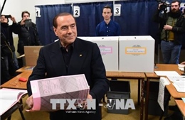 Cựu Thủ tướng S. Berlusconi được phép trở lại chính trường 