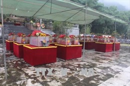 Tổ chức lễ truy điệu, an táng 98 hài cốt liệt sĩ hy sinh tại Lào