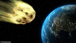 NASA: Một thiên thạch khổng lồ bay sượt qua Trái Đất