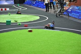 Đội Đại học Công nghệ vô địch cuộc đua xe tự hành