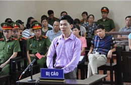 Gia đình các nạn nhân đề nghị Tòa tuyên bác sĩ Hoàng Công Lương vô tội 