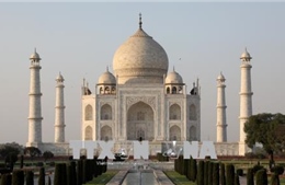 Cảnh báo về tình trạng hư hại của đền Taj Mahal ở Ấn Độ