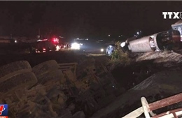 Những hình ảnh vụ tai nạn đường sắt nghiêm trọng tại Thanh Hóa sáng 24/5