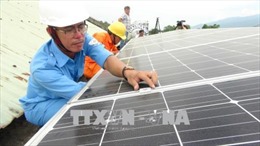 Trang bị hệ thống điện mặt trời áp mái cho ba trường học ở Quảng Nam 