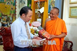 Lãnh đạo Ủy ban Trung ương MTTQ Việt Nam chúc mừng Lễ Phật đản