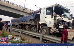 Tai nạn giao thông nghiêm trọng trên cao tốc Hà Nội - Bắc Giang