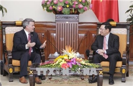Phó Thủ tướng, Bộ trưởng Phạm Bình Minh tiếp Thượng Nghị sỹ Hoa Kỳ 
