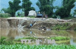 Vẫn &#39;nóng&#39; tình trạng khai thác cát trái phép tại Điện Biên