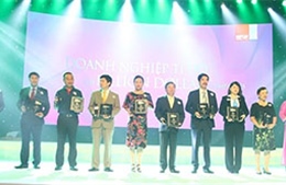 Tập đoàn Novaland – Top “50 Công ty kinh doanh hiệu quả nhất Việt Nam” 