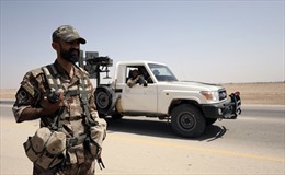 Mỹ điều 250 xe tải chở vũ khí hạng nặng &#39;tiếp lửa&#39; cho lực lượng nổi dậy Syria