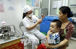 Bệnh sởi gia tăng ở Hà Nội: Đa số trẻ chưa tiêm hoặc tiêm vắc xin không đủ mũi