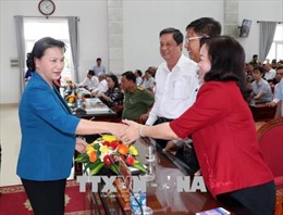 Chủ tịch Quốc hội Nguyễn Thị Kim Ngân tiếp xúc cử tri tại Cần Thơ 