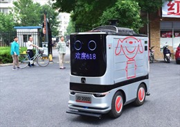Bắc Kinh triển khai dịch vụ giao hàng bằng robot