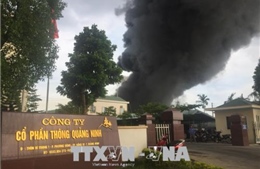 Cháy lớn tại Công ty Cổ phần thông Quảng Ninh