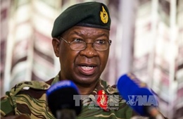 Phó Tổng thống Zimbabwe khẳng định vụ nổ tại cuộc vận động tranh cử là khủng bố 