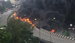  Nổ xe bồn chở nhiên liệu, 9 người thiệt mạng