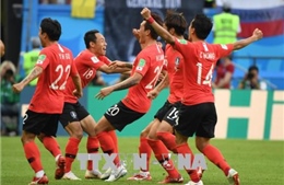 World Cup 2018: Các cầu thủ xứ Hàn trở về trong tư thế người hùng