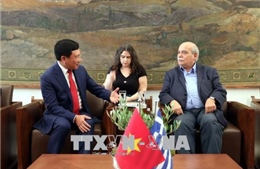 Phó Thủ tướng Phạm Bình Minh hội kiến lãnh đạo Quốc hội Hy Lạp 