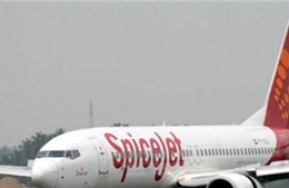 Máy bay chở hơn 100 người hạ cánh khẩn cấp tại Ấn Độ 