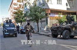 Thổ Nhĩ Kỳ bắt giữ hàng chục đối tượng tình nghi có quan hệ với PKK            
