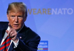 Hai tông giọng của Tổng thống Trump tại Hội nghị thượng đỉnh NATO