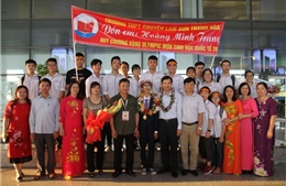 Rạng rỡ ngày về của đoàn Việt Nam tham dự Olympic Sinh học 2018