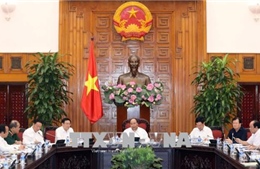 Thủ tướng Nguyễn Xuân Phúc: Truy đến cùng các container phế liệu nhập khẩu vô thừa nhận