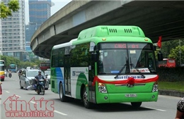 Ba tuyến buýt sử dụng nhiên liệu sạch lần đầu tiên chạy tại Hà Nội 