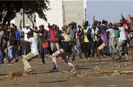 Đụng độ sau bầu cử, Tổng thống Zimbabwe kêu gọi người dân bình tĩnh 