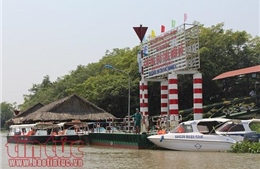 Du thuyền quốc tế đến TP Hồ Chí Minh không thể vào bờ vì thiếu bến bãi, cầu cảng
