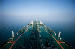Ngành công nghiệp dầu lửa Iran biến thành ‘cuộc chơi&#39; phản gián 