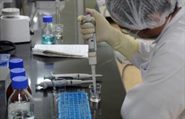 Ấn Độ cam kết tăng công suất sản xuất vaccine