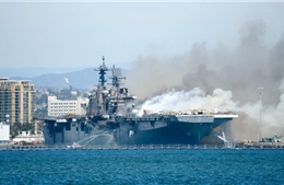 Hải quân Mỹ đập bỏ tàu chiến tỷ USD vì tiền sửa tốn hơn đóng mới