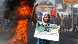 Haiti chìm trong &#39;đại dịch kép&#39;: bạo lực lan tràn và COVID-19