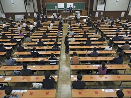Nhật Bản đau đầu việc học sinh không thạo tiếng Anh dù học nhiều năm