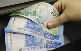 Trừng phạt tài chính Nga có thể huỷ hoại thế thống trị của đôla Mỹ